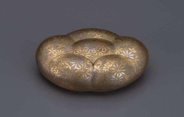 石川県立美術館