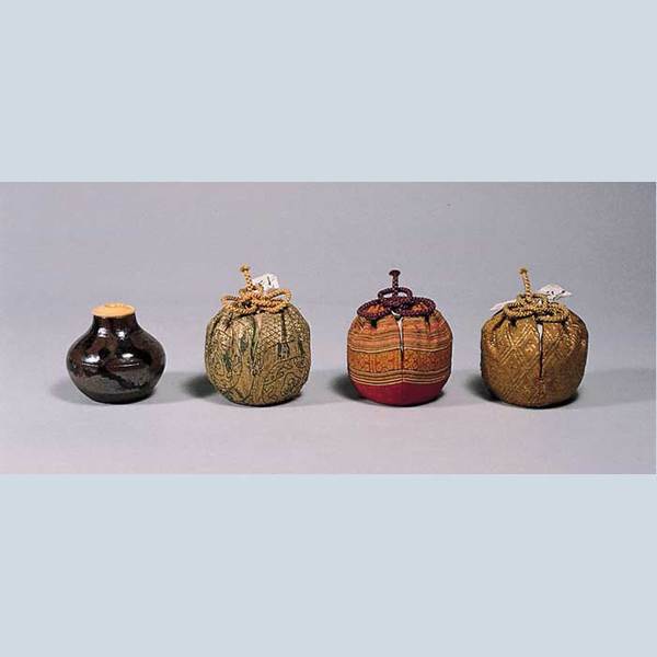 石川県立美術館